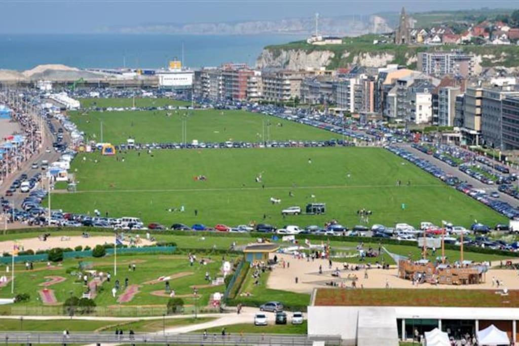 Apartamento En Famille A By Holidieppe